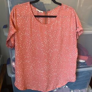 Maurices pink and white top